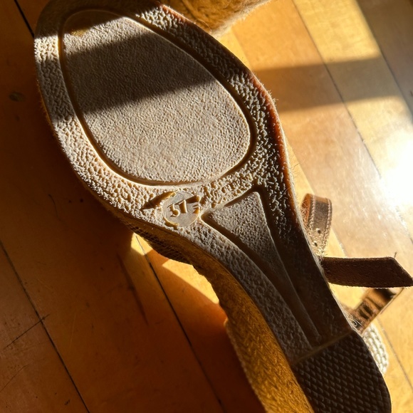 Gold espadrilles - Picture 4 of 6
